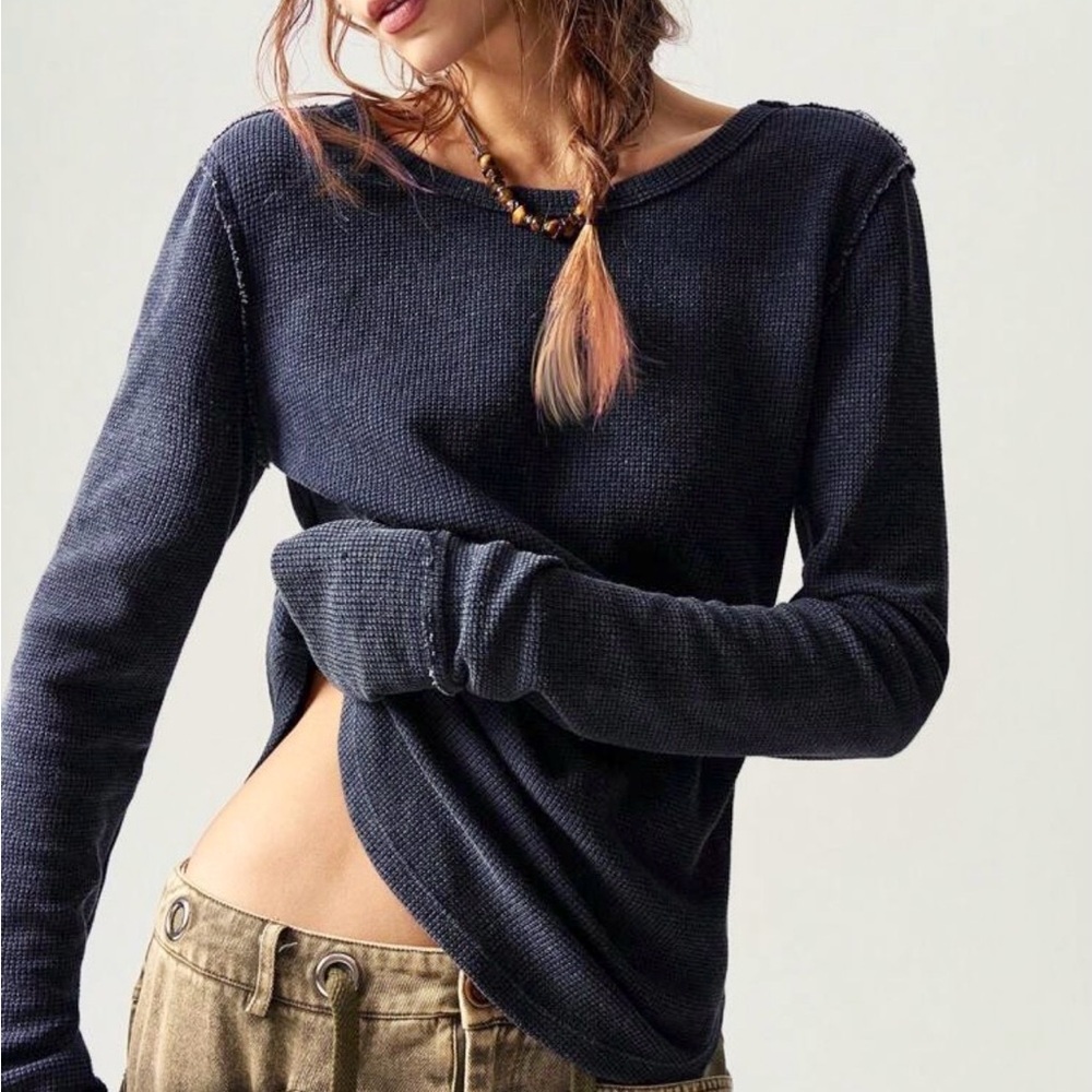 Women’s Blue Long Sleeve Shirt Size S Small Boho Crewneck Fitted Casual Top New